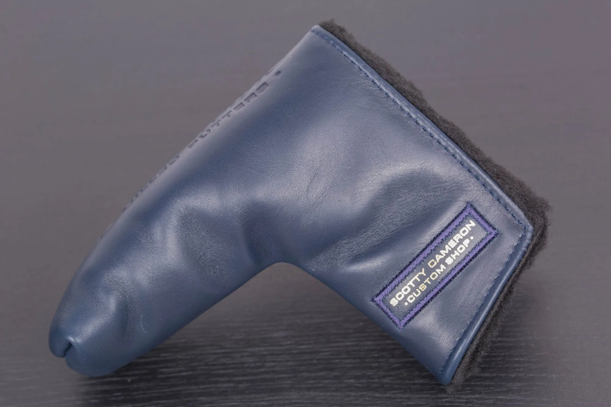 2017 Pinflag Leather