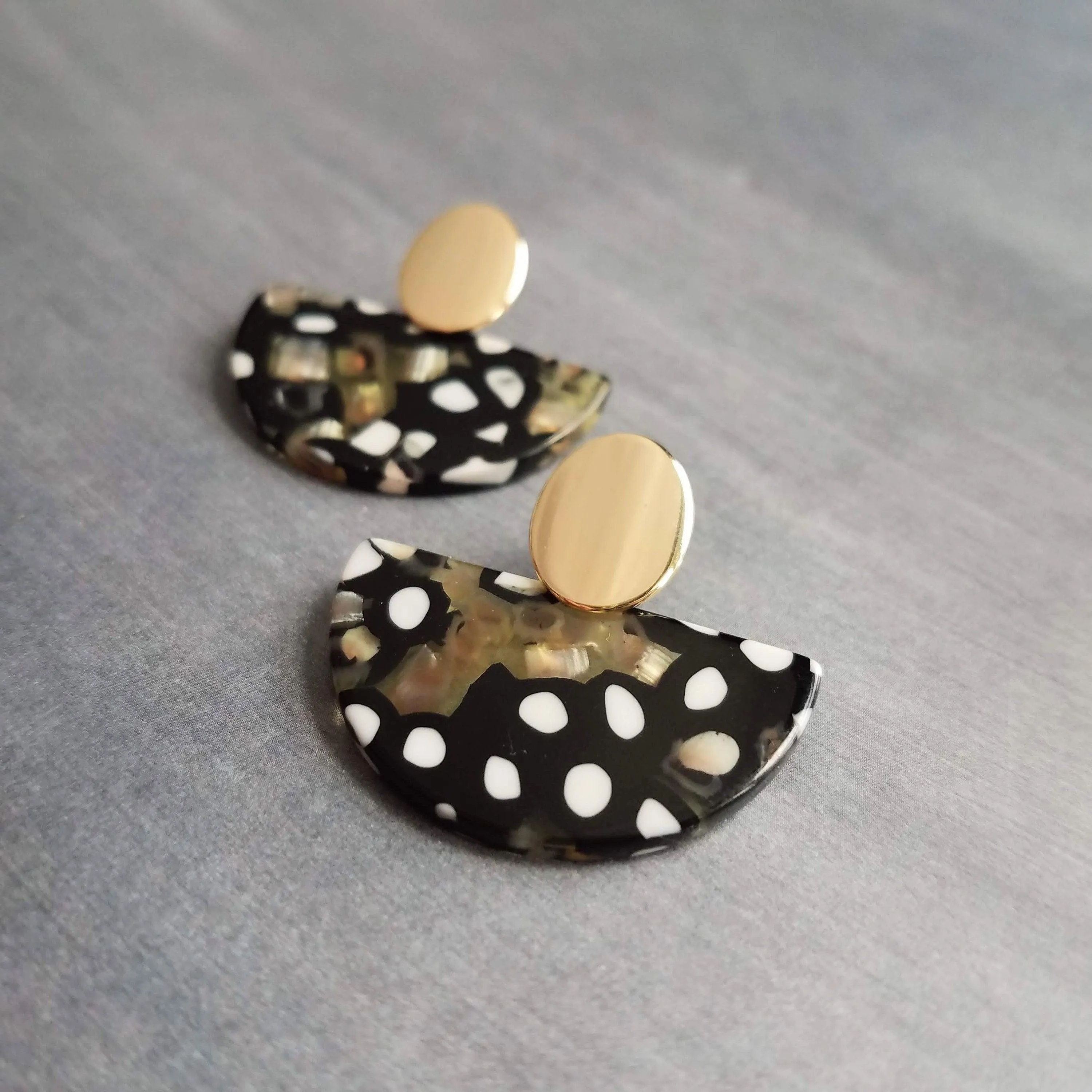 80s Tortoise Earrings, gold stud 80s earring, acrylic acetate earring, mottled, semicircle earring, half circle earring, thick chunky, oval