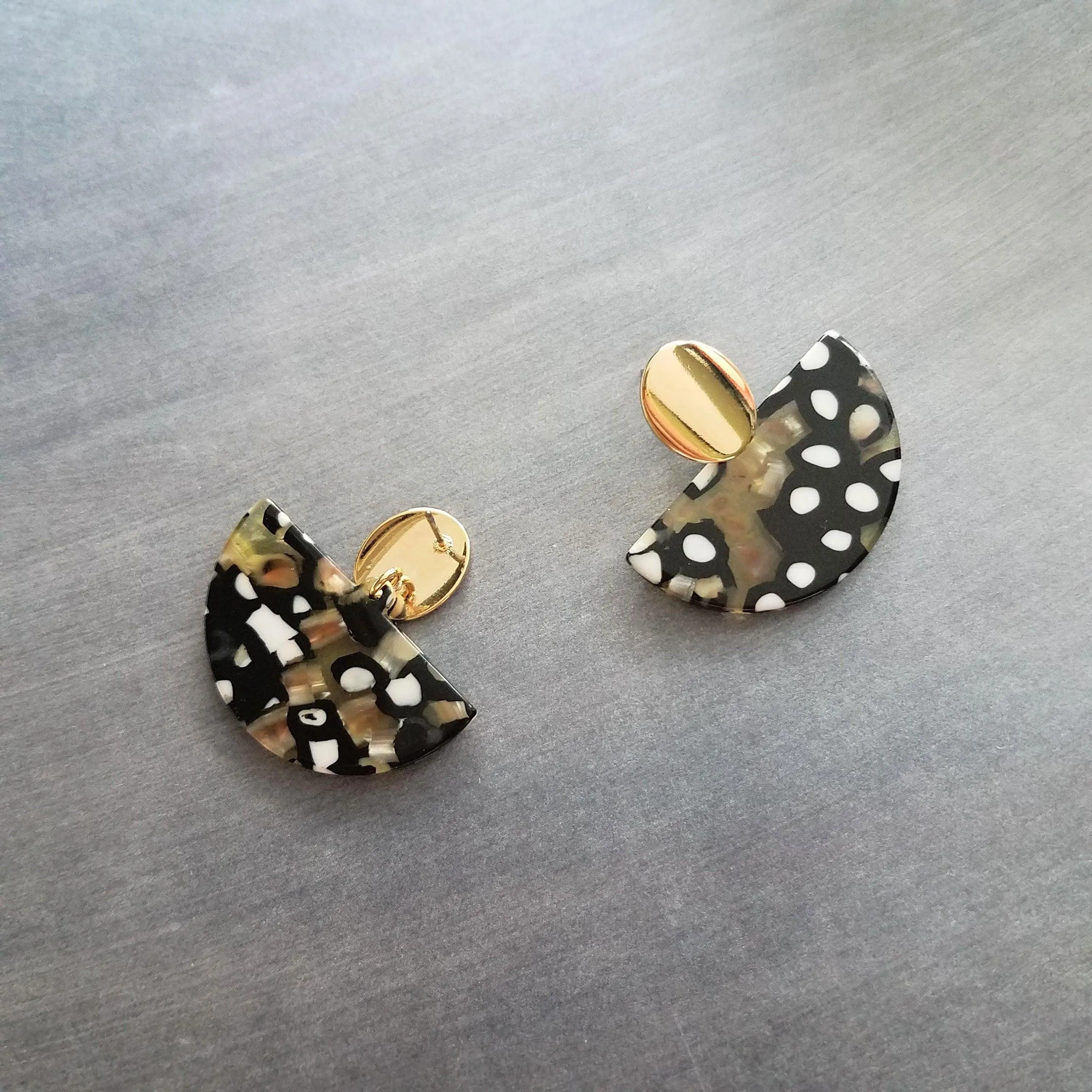 80s Tortoise Earrings, gold stud 80s earring, acrylic acetate earring, mottled, semicircle earring, half circle earring, thick chunky, oval