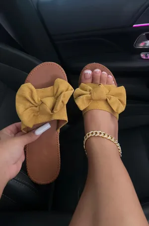 bow sandals