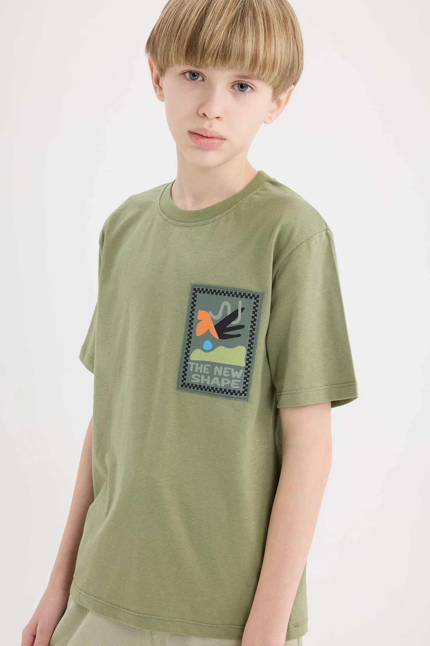 Boy Crew Neck Embroidered Short Sleeve T-Shirt