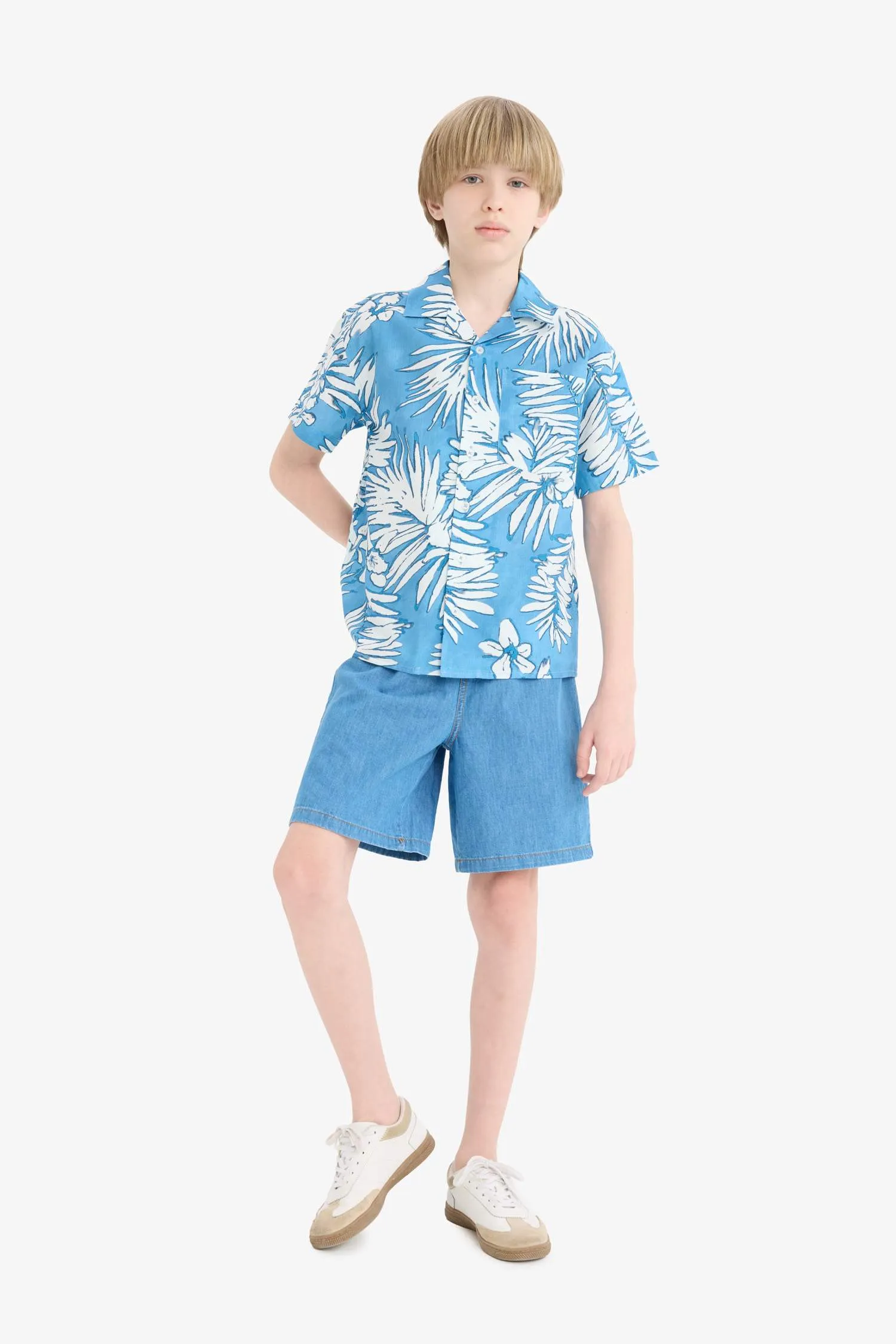 Boy Oversize Fit Polo Neck Patterned Shirt