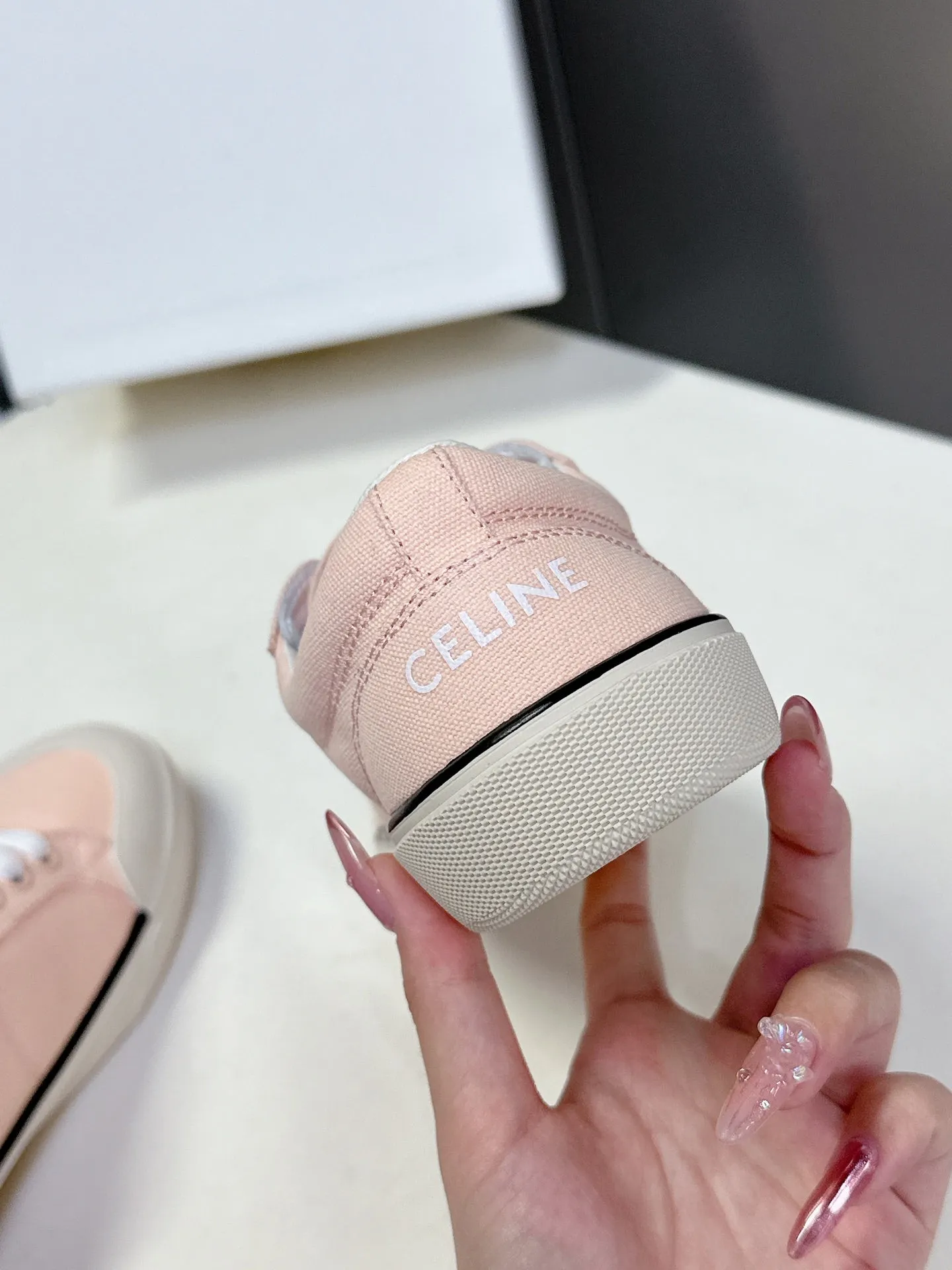 CELINE 25 Sneaker Pink Canvas