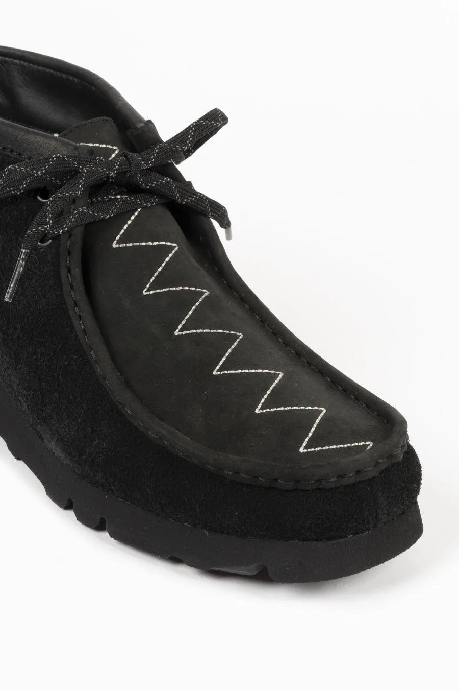 CLARKS X NEIGHBORHOOD WALLABEE BOOT GTX BLACK