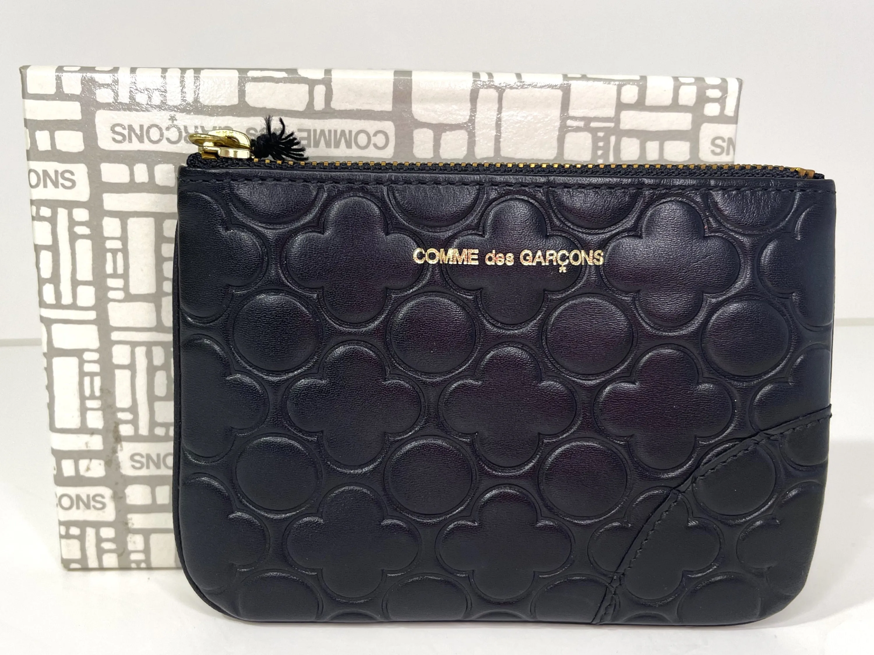 COMME DES GARCONS SA810EB CLASSIC EMBOSSED BLACK CALF LEATHER WITH GOLD TONE POUCH, WITH BOX