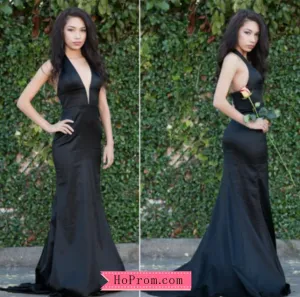 Deep V-neck Halter Stretch Satin Black Prom Dresses Pageant Dresses