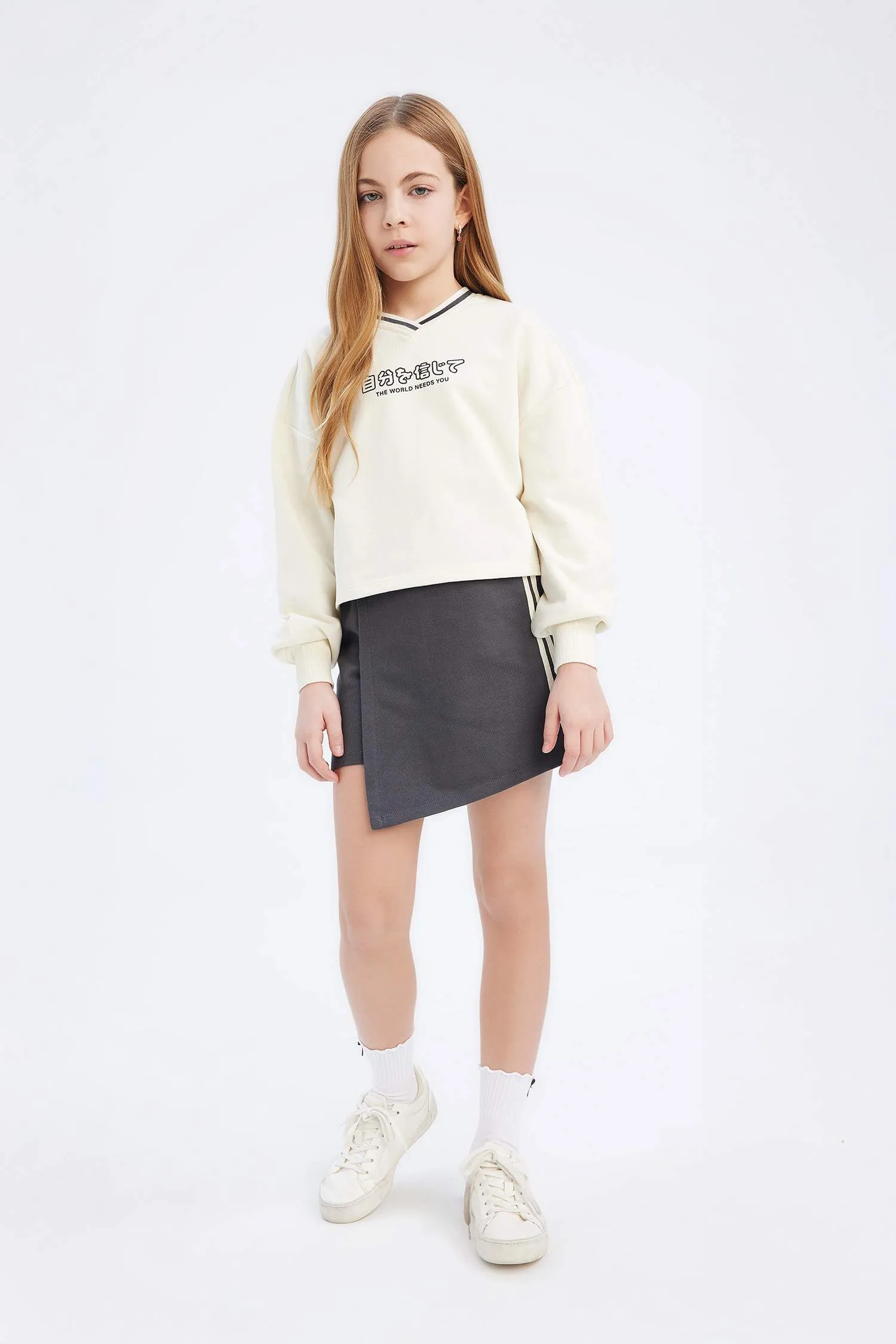 Girl Printed Sweatshirt Shorts Skirt 2 Piece Set