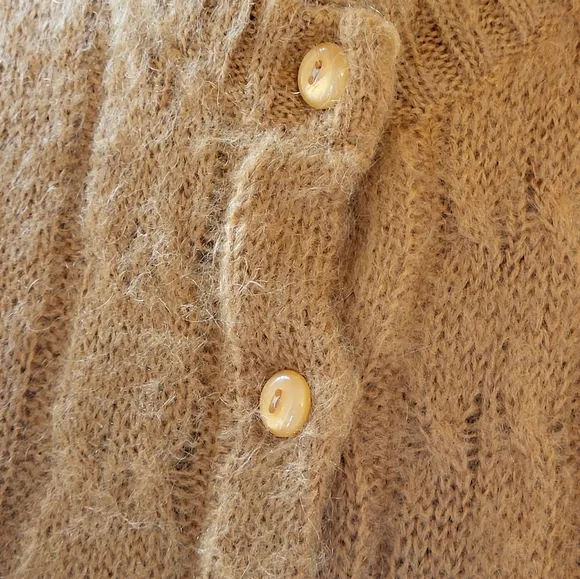 Jac Dale Vtg Made In Italy Acrylic Mohair Large Caramel Colored Cardigan