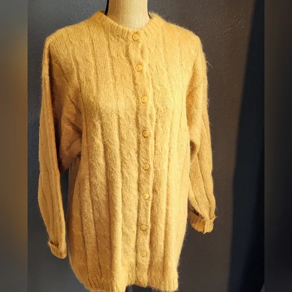 Jac Dale Vtg Made In Italy Acrylic Mohair Large Caramel Colored Cardigan