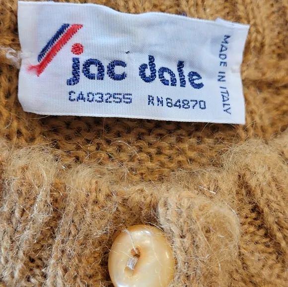 Jac Dale Vtg Made In Italy Acrylic Mohair Large Caramel Colored Cardigan