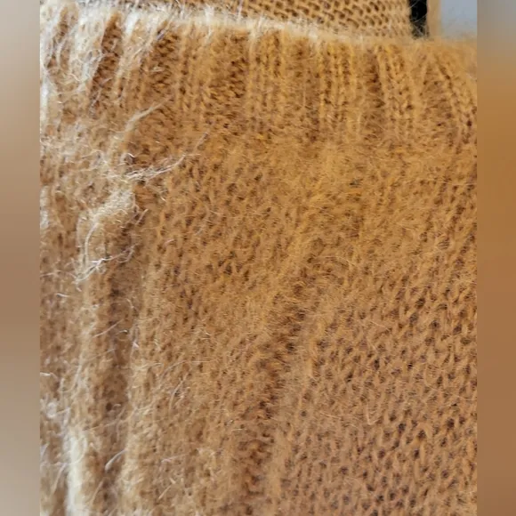 Jac Dale Vtg Made In Italy Acrylic Mohair Large Caramel Colored Cardigan
