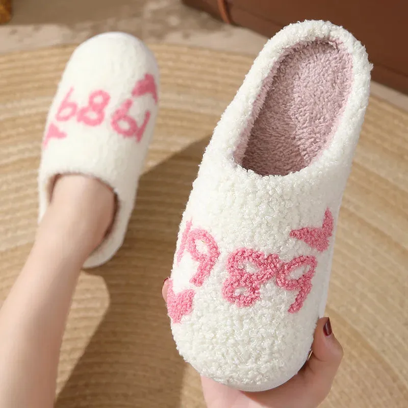 Kawaii Cozy Plush Slippers for All Seasons 🌸🦢 | Cute Indoor Slides with Anti-Slip Comfort for Home & Hotel 🏡✨