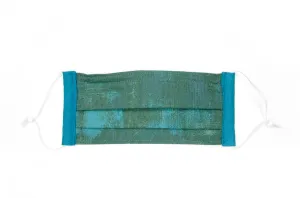 Kid-sized fabric mask in Kurt