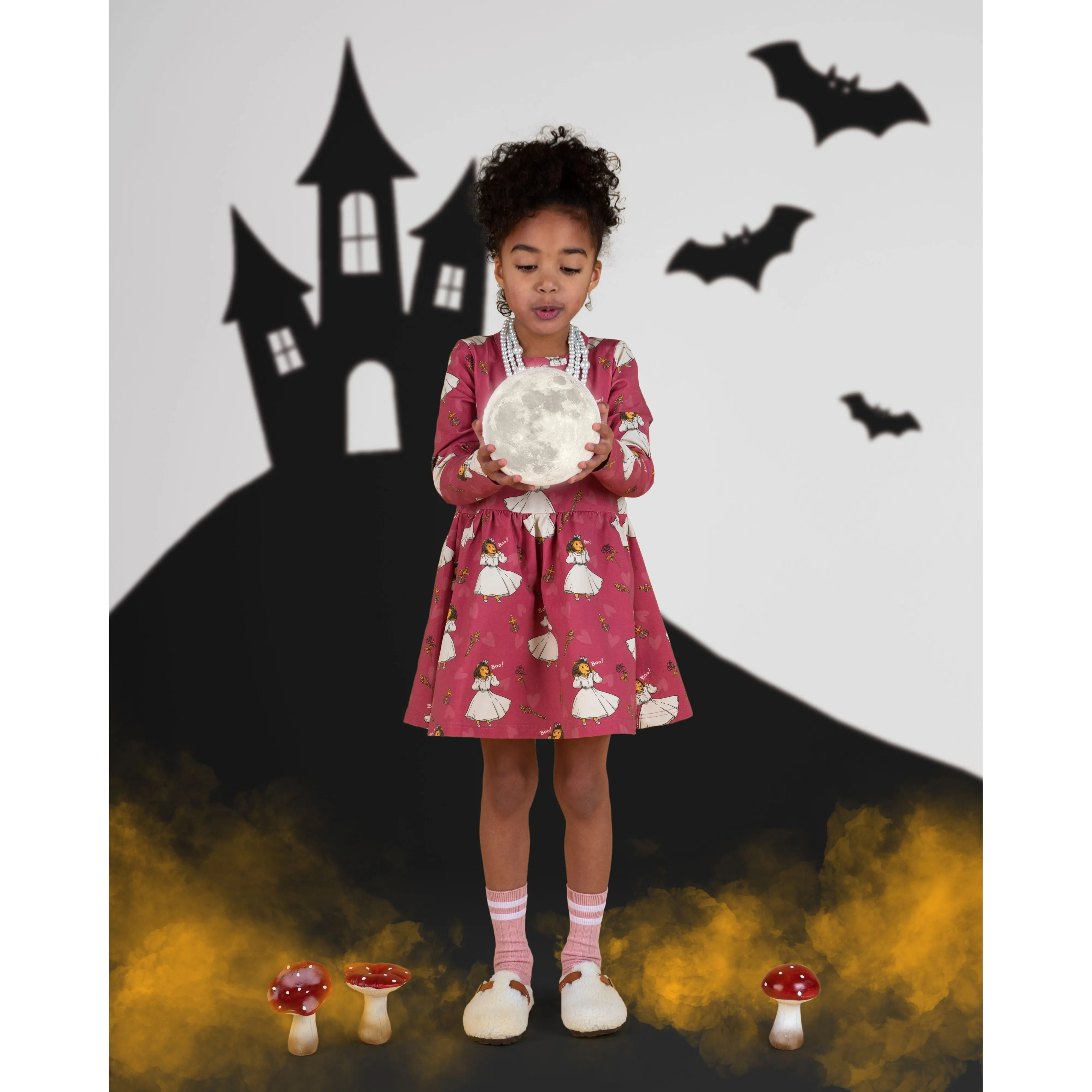 Lion Queen Long Sleeve Dress - 1 Left Size 2-3 years
