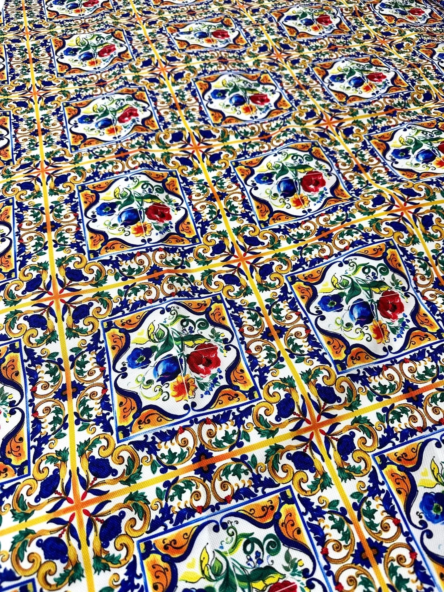 Majolica Pattern Luxury Fabric - Digital Print for Elegant Home Decor