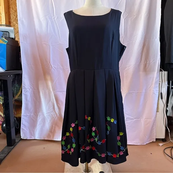 ModCloth womens 1X navy blue colorful squares sleeveless pocket plus Bea Dot