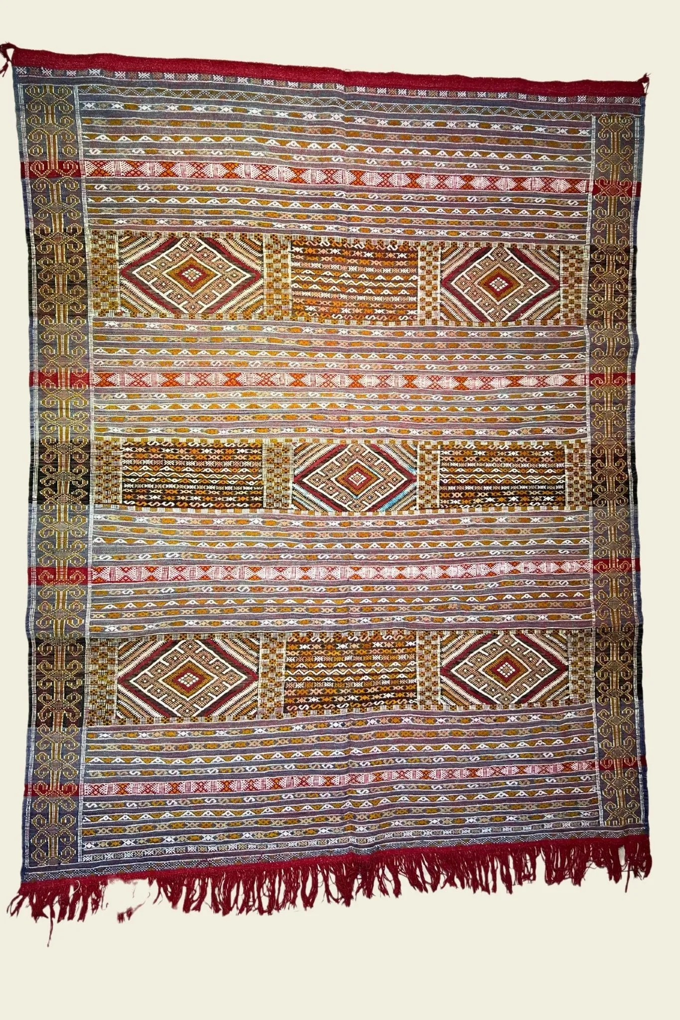 Moroccan area rug from Tifelt, Vegetable silk fabric, 5'7" x 6'7" or 170 cm x 200 cm