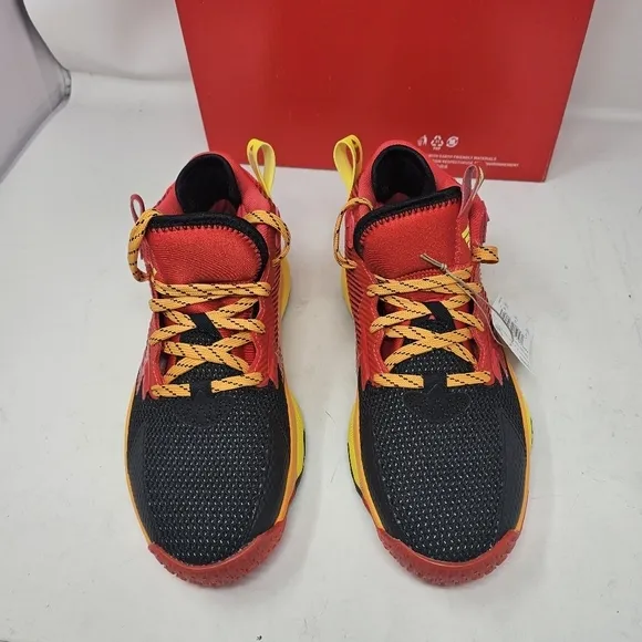 New Pixar x Adidas Dame 8 Big Kid Mr. Incredible Size 5.5Y 7 Women's Red Yellow.