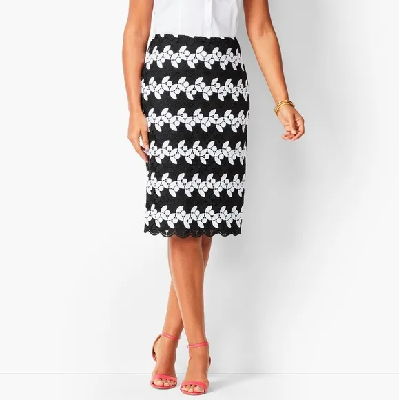NWT Talbots RSVP Black/White Lace Dot Floral Pencil Skirt 22W