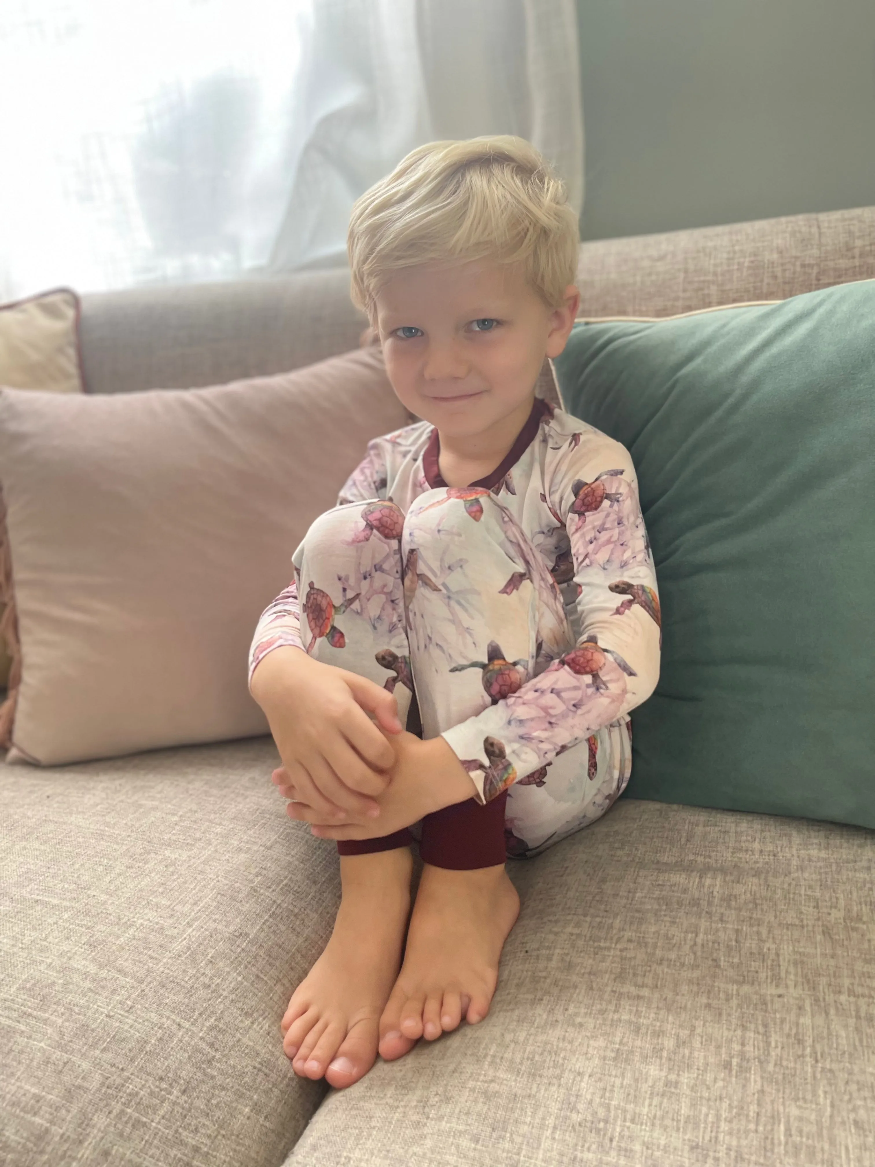 Seas the Rainbow two-piece long sleeve with pants pajamas