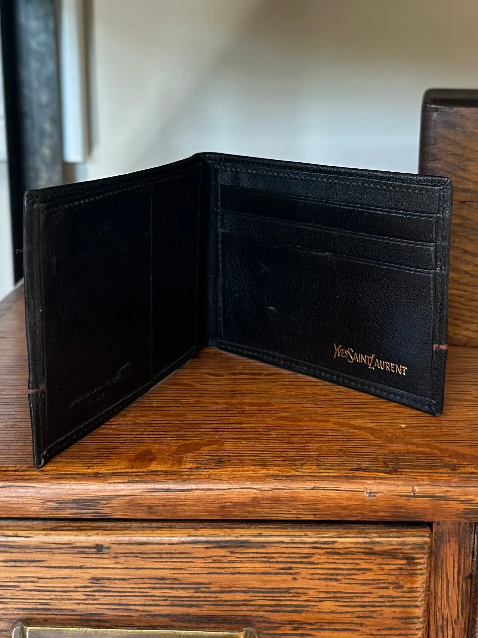 Vintage YSL Yves Saint Laurent Men’s Imported Roma Leather Bifold Wallet Black & Tan